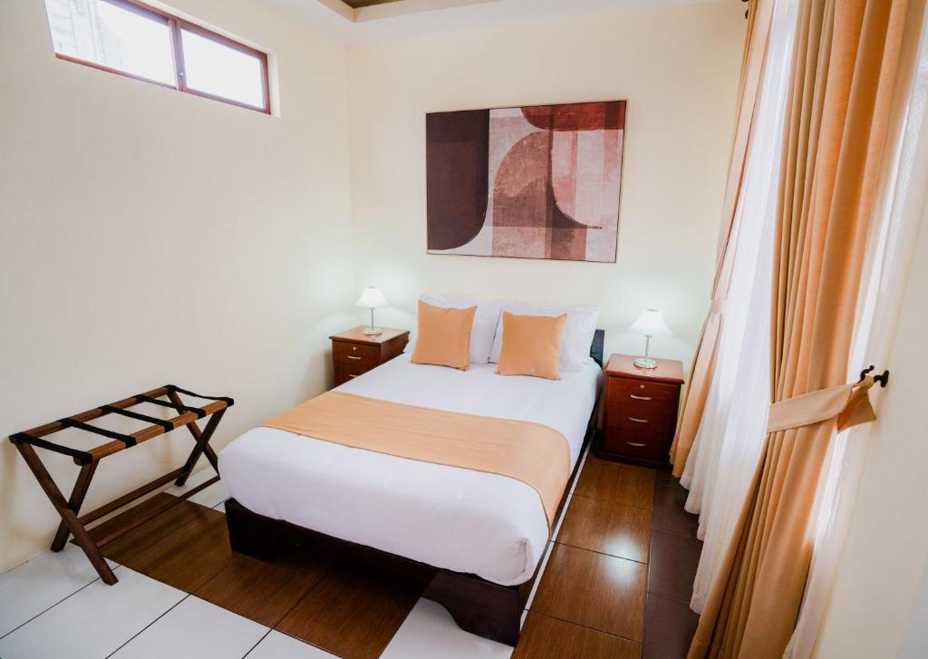 Hotel Palace Galapagos photo