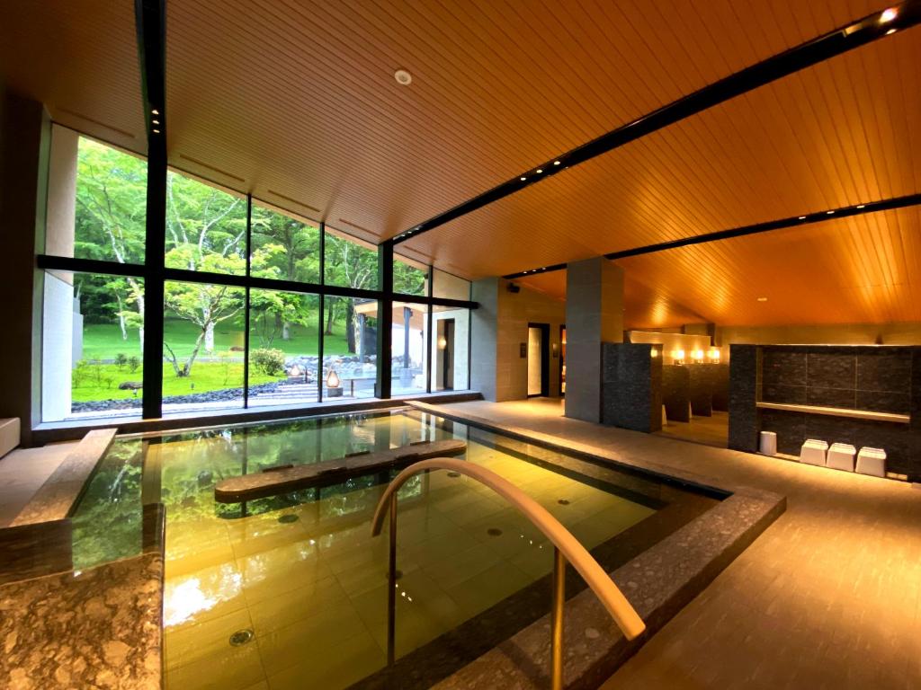 Hot spring bath, The Prince Karuizawa Hotel in Karuizawa