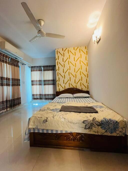 Lovely Master Bedroom Serviced Apartment.