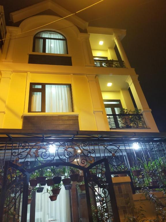 NHÀ GÓC PHỐ Đà Lạt