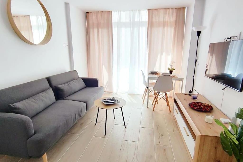 Pequeño, céntrico y acogedor 4th by CASAS COCODRILO, Playa del Inglés