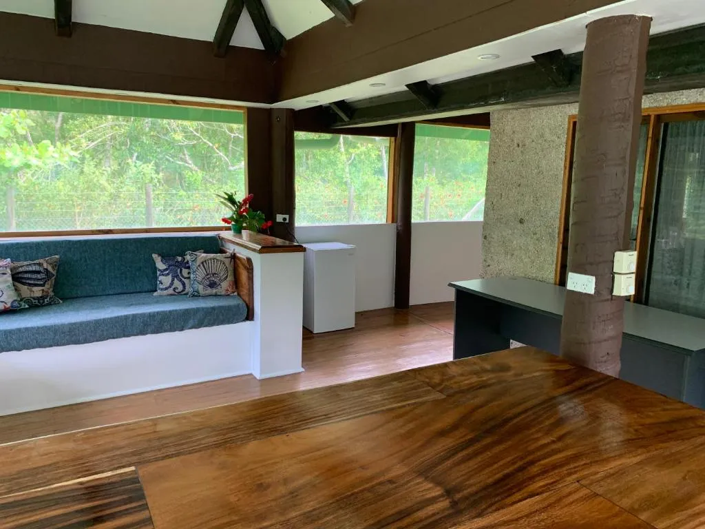 Fiji Fishing Holiday Bure，位于萨武萨武的酒店