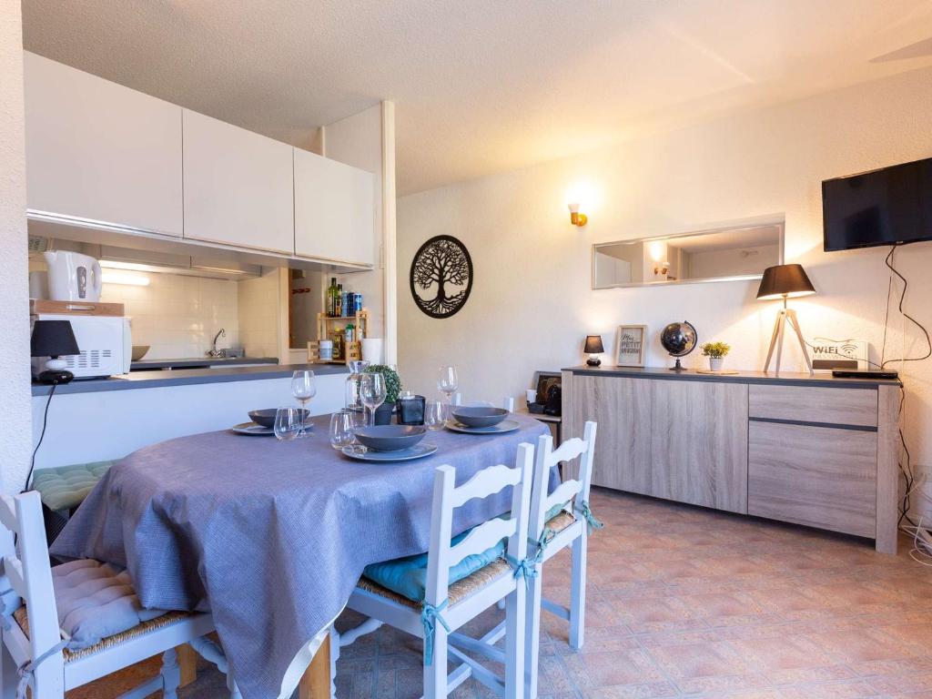 Appartement 6 pers proche pistes avec parking - FR-1-296-449 - 1