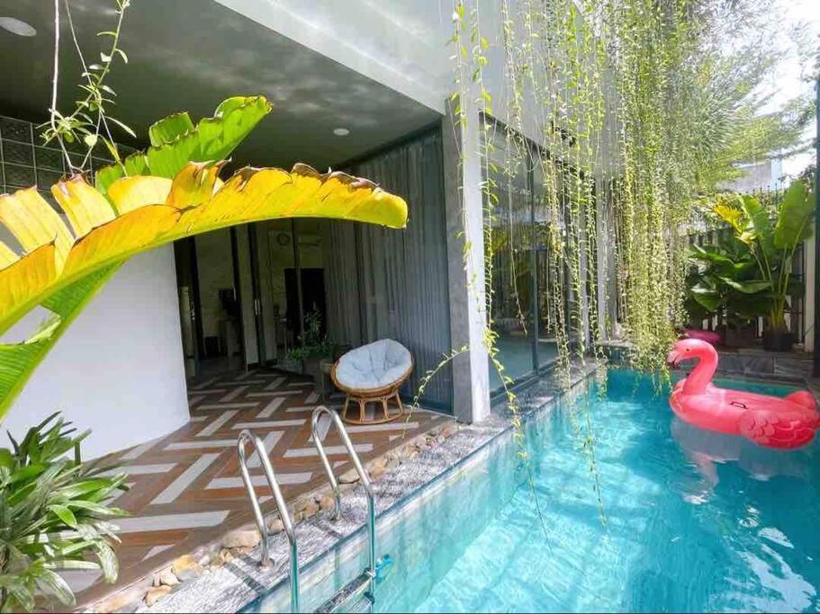 Holi Cheerful Pool Villa — Hotel in Nha Trang
