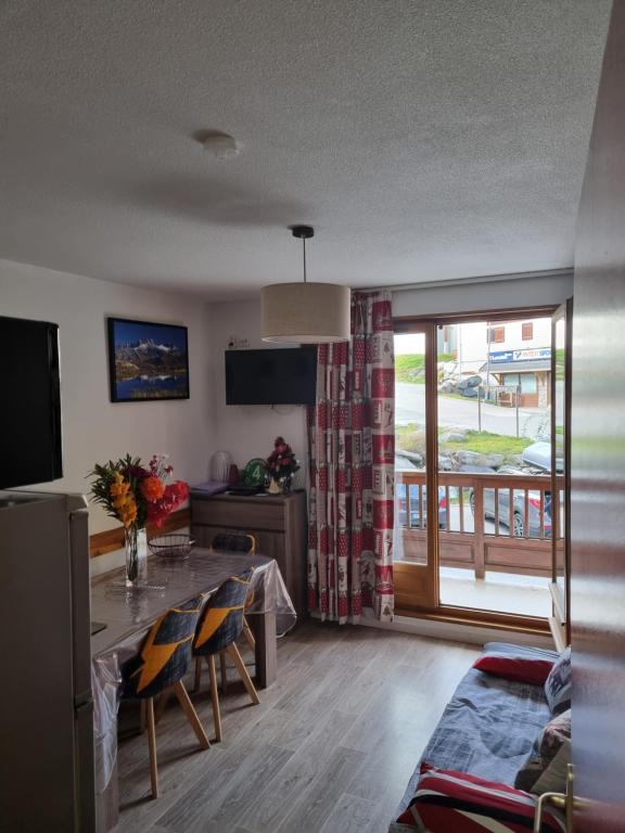 Agréable appartement de 6 pers au pieds des pistes ,wifi gratuit à Saint-Sorlin-d'Arves labelise 3 étoiles au gîte de France - 1