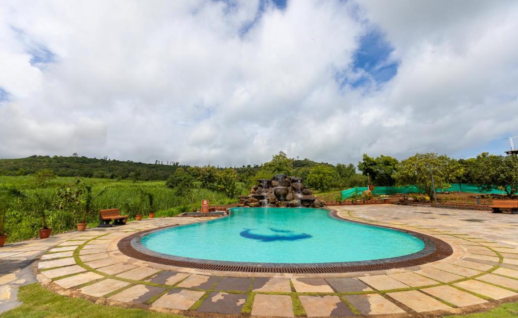 AATHAVAN MATICHI ECO RESORT — Hotel in Panhala