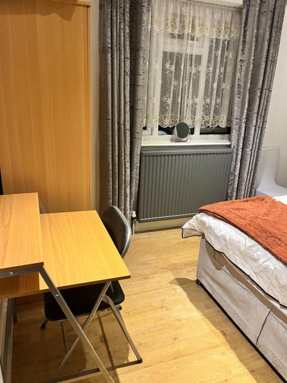 Blissful double room with free parking photo