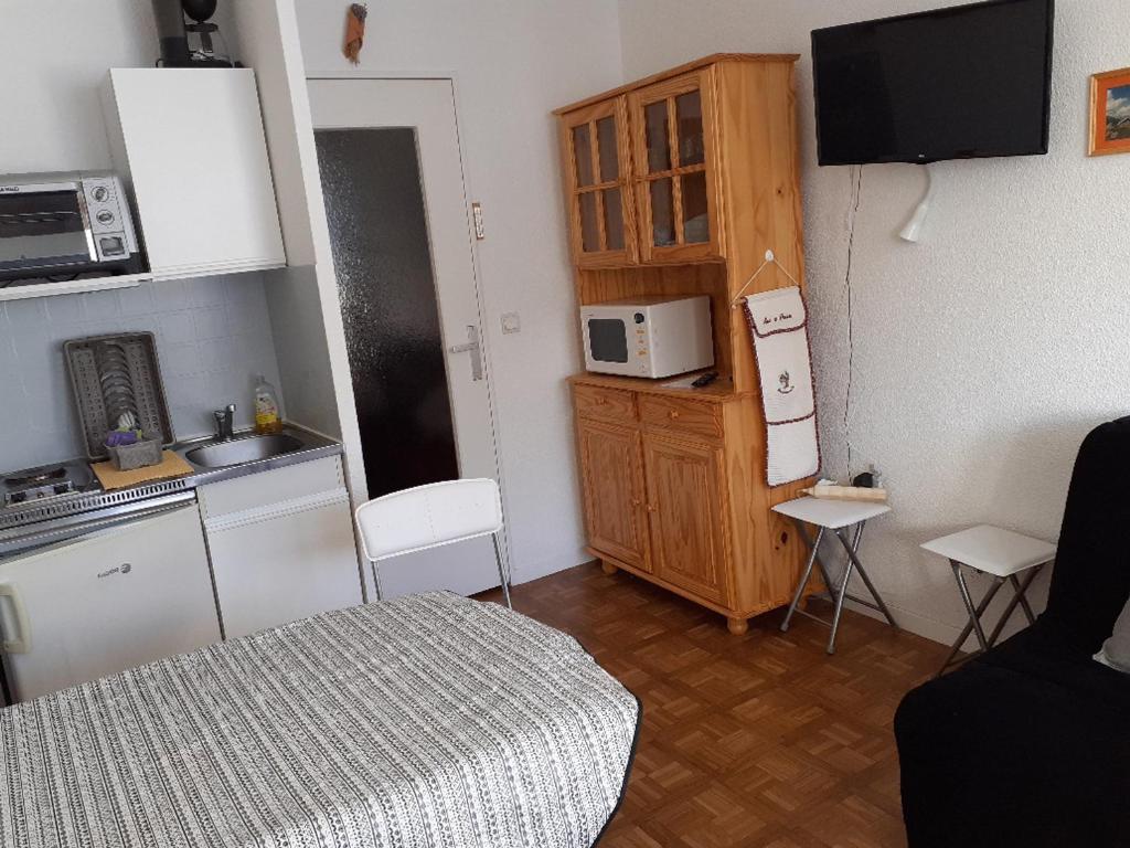 Charmant studio 4 pers au Sauze avec balcon et parking - 3