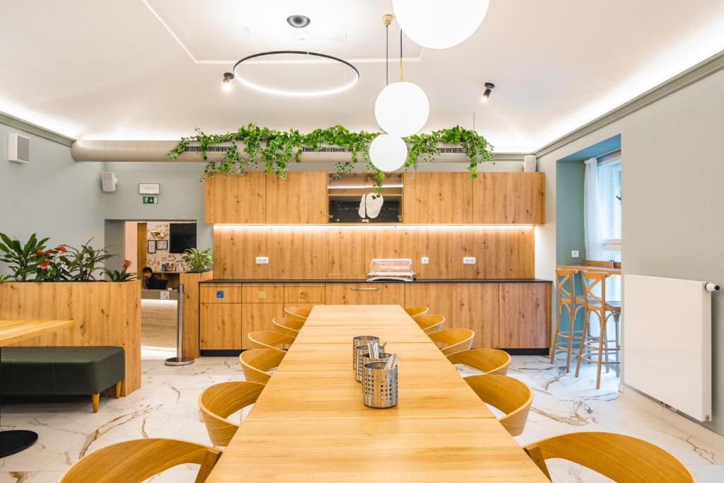 Facilities, LUMA TERRA PRAGUE HOSTEL in Prague