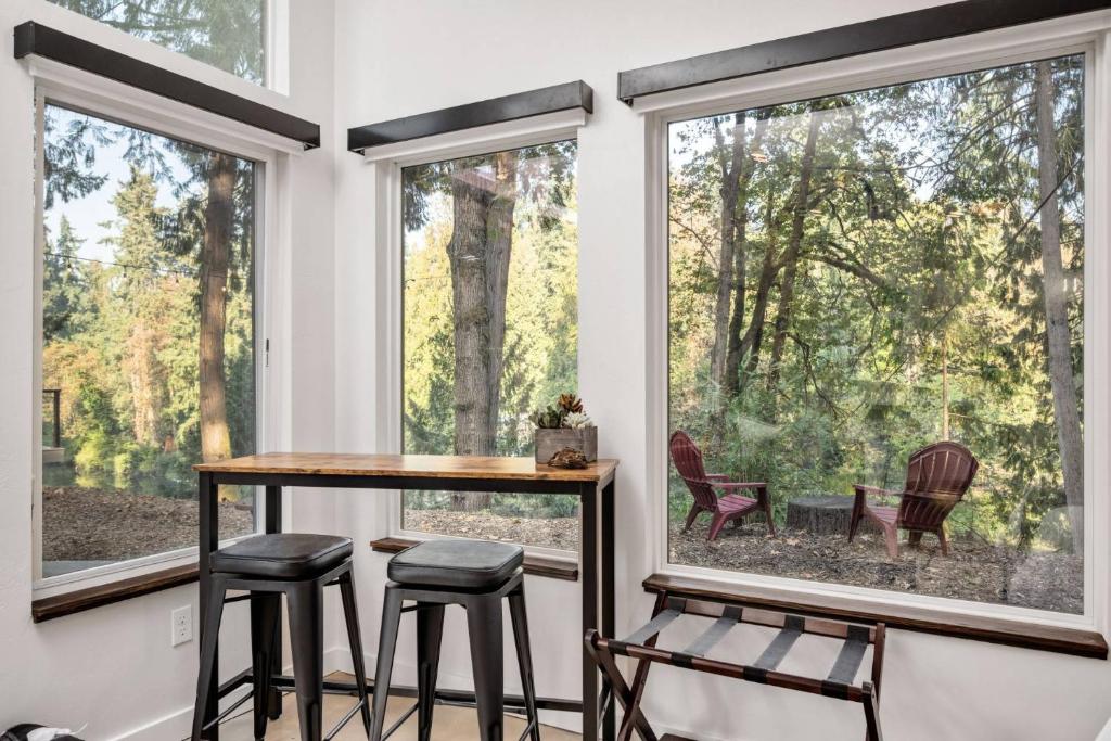 Goat Shed, West Linn