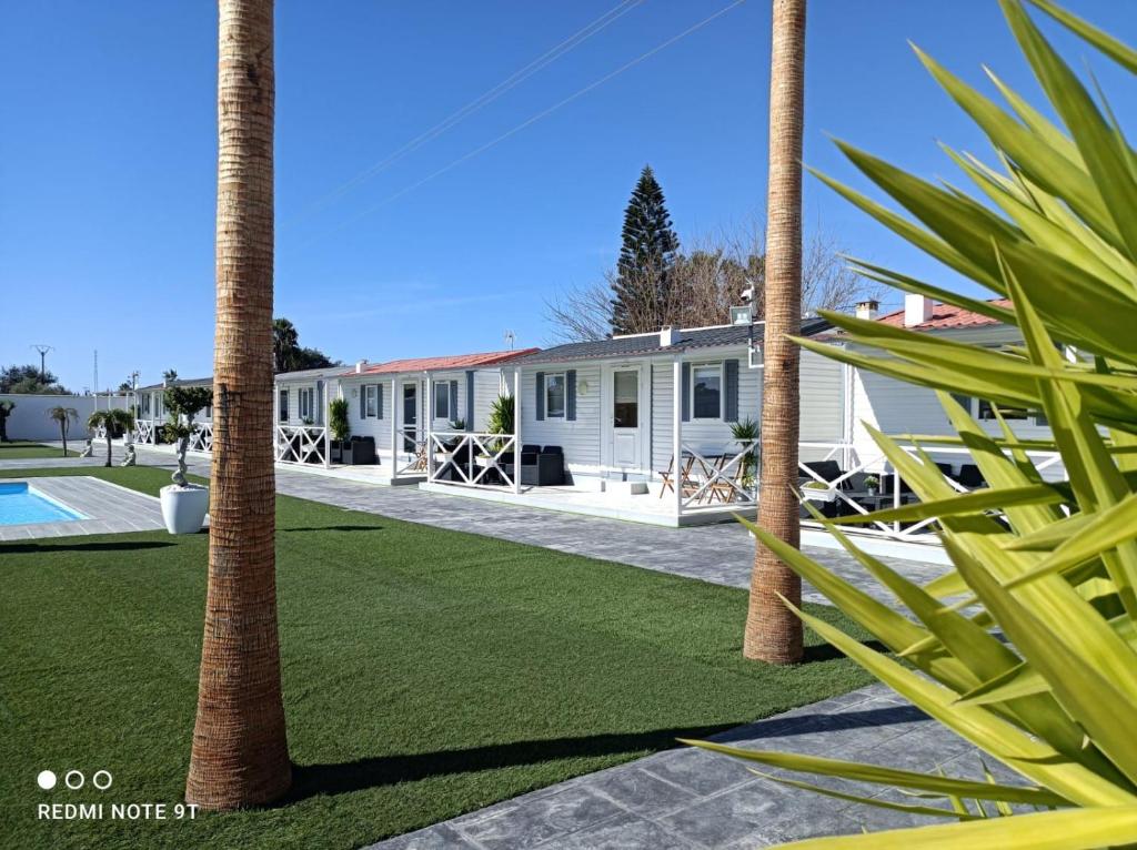 Bungalows Buda Beach - 3