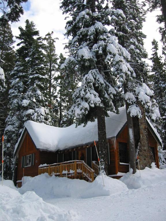 Tahoma Meadows