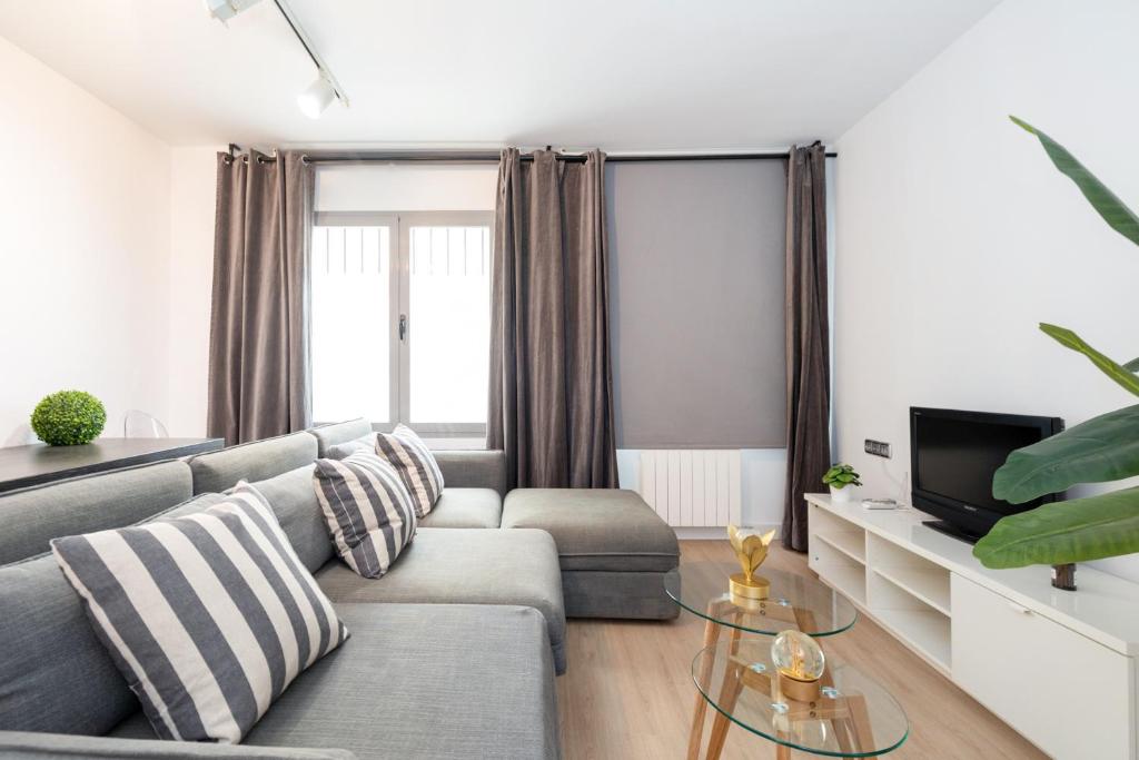 Acogedor apartamento pleno centro de Granada y PARKING - 3