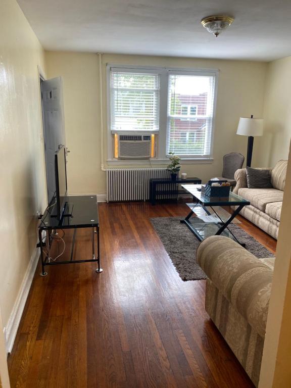 Spacious 2 bedroom apartment — Hotel in Washington D.C.