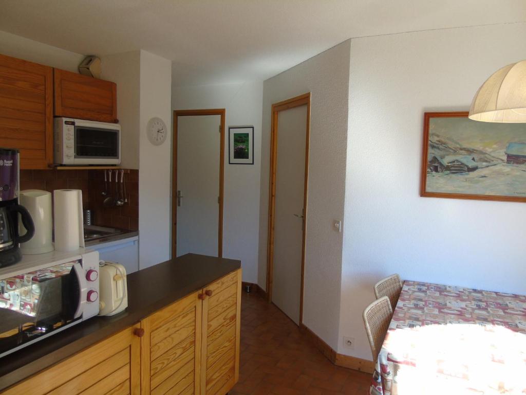Confortable appartement avec balcon pour 4 pers. à Châtel - FR-1-198-122 - 4