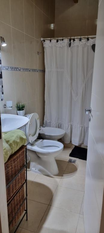 Alquiler temporario de amplio departamento en Senderos de Cochabamba - 3