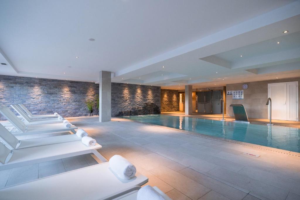 Petit Sagitario Adults only — Swimming pool in Santandria, Balearic Islands