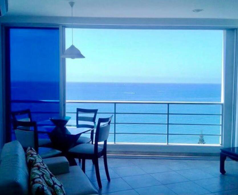 Amazing Ocean Views from this 2 bedroom apartment - 1