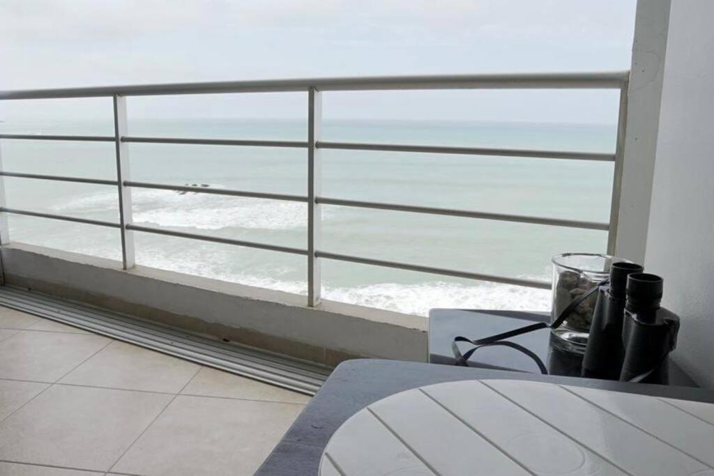 Amazing Ocean Views from this 2 bedroom apartment - 3