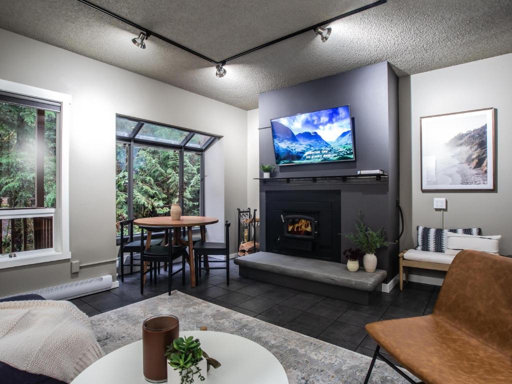 Snowater Respite, Deming