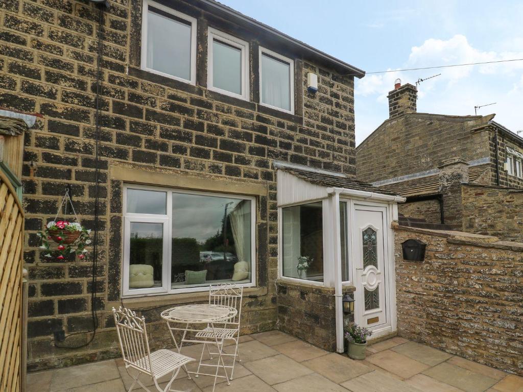 Pickles Hill Cottage, Keighley