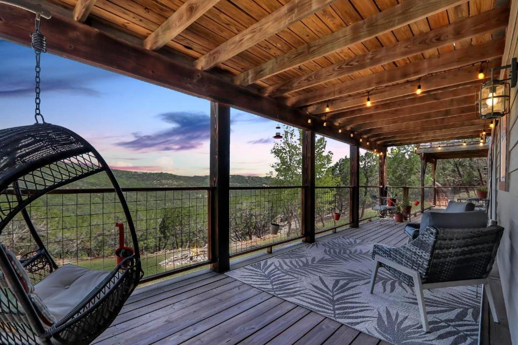 Painted Paradise Guest Suite, New Braunfels