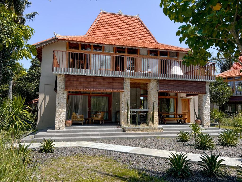 Diamond Beach Villas