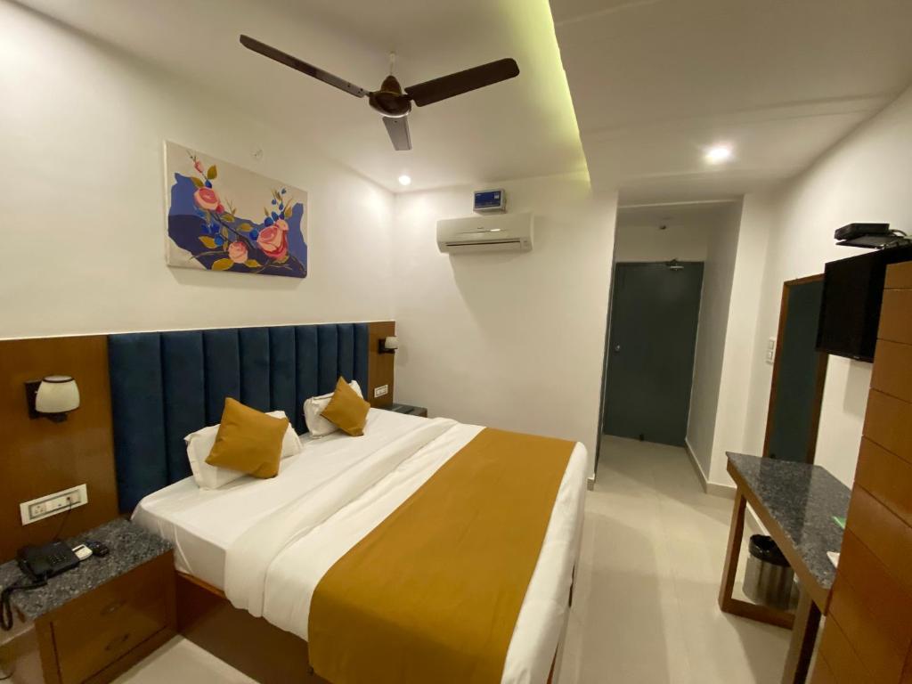 Hotel Shiva Yog Sthal photo