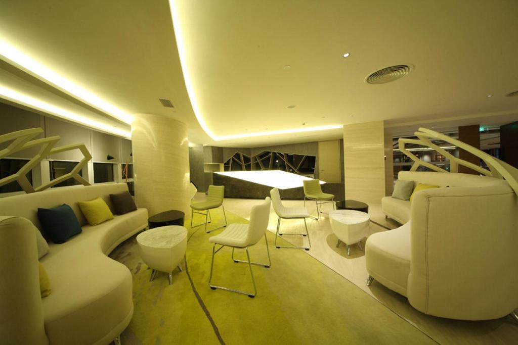 Bar/lounge