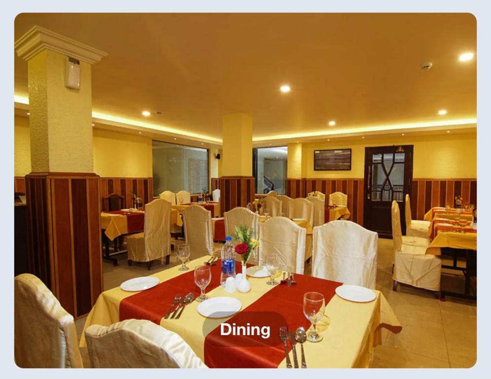 Hotel Sasthapuri 객실