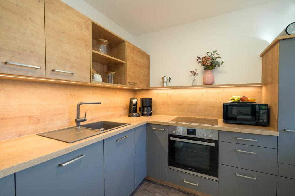 Ferienwohnung Alpentraum - Wildblume - 2