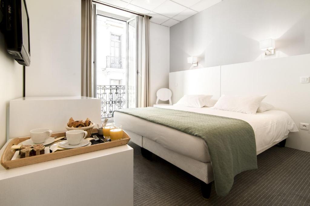 Hôtel P.L.M., Cannes