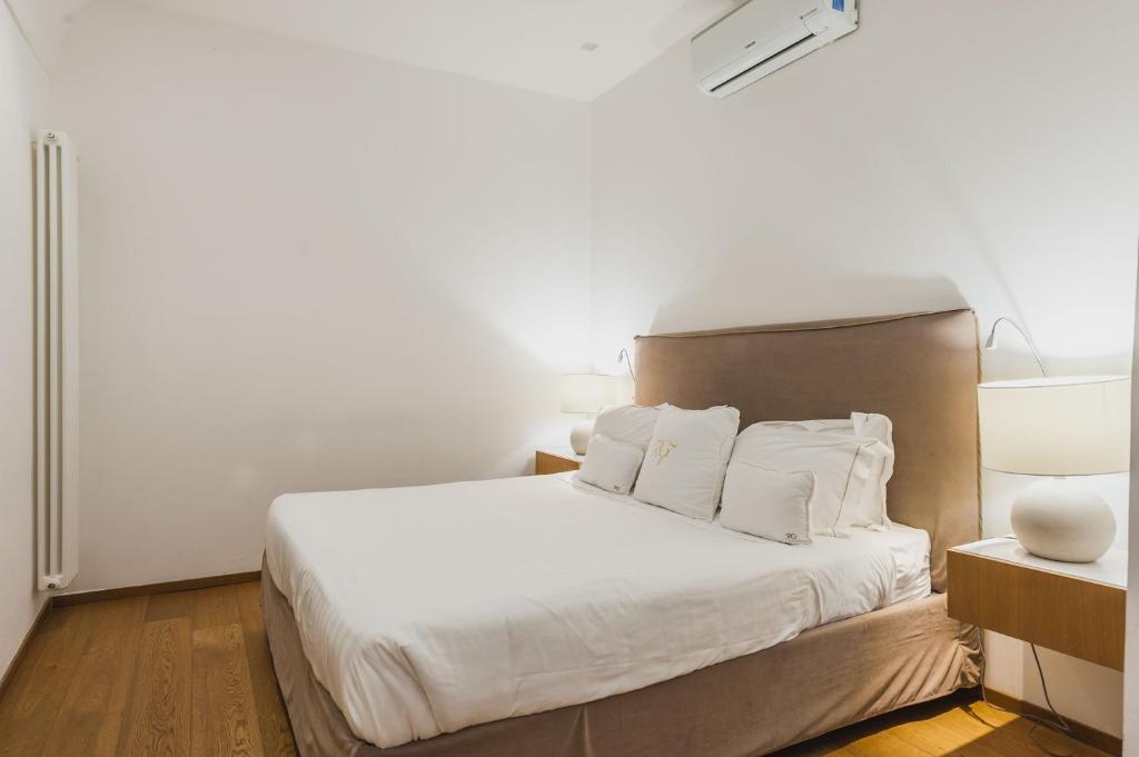 RG7 Apartments photo