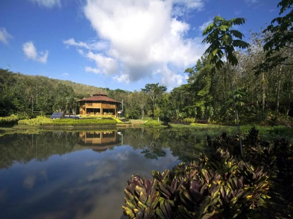Macaw Lodge, hotel v destinaci Carara