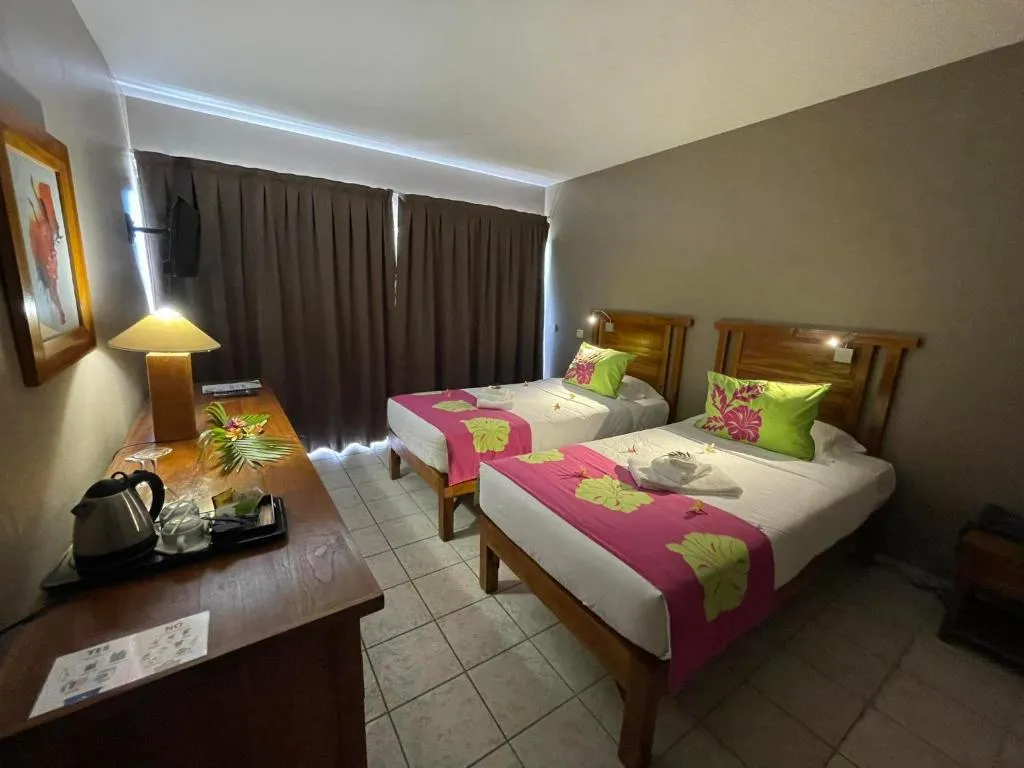 Tiki Hôtel - Hôtel d'application du Lycée de Tahiti, Hotel in Punaauia
