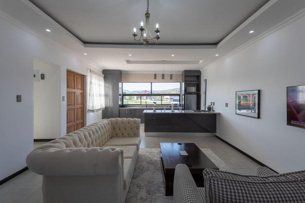 Bakho All-Suites photo