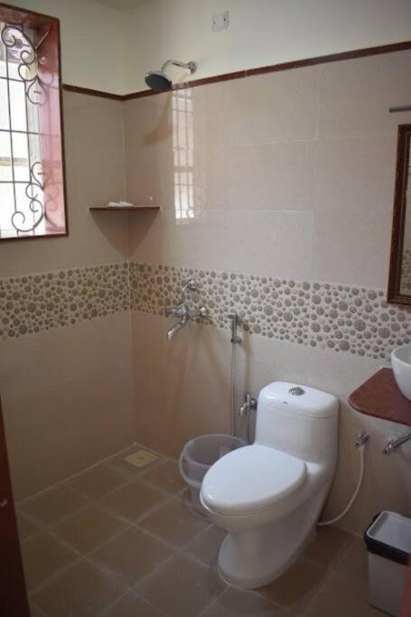 7BHK Villa De Flora with Large Pvt Pool @Calangute photo