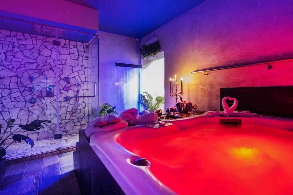 Hot tub, Hotel 87 eighty-seven in Rome