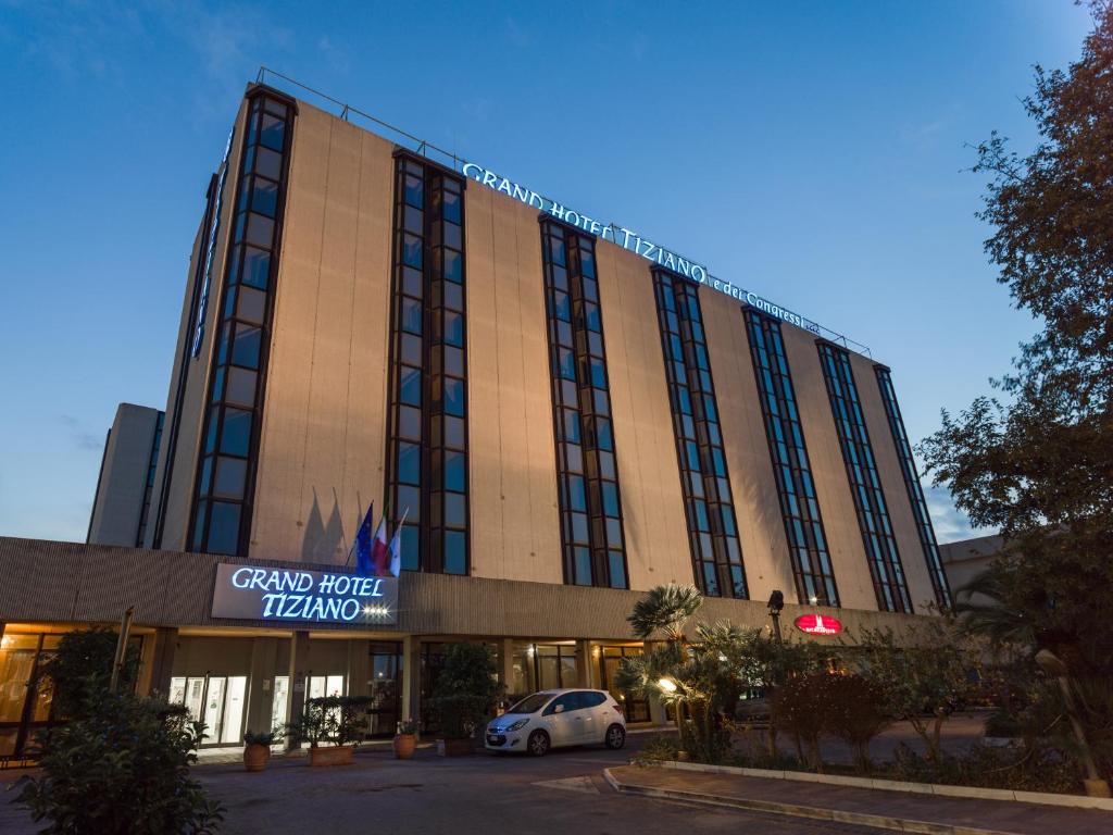 Exterior view, Grand Hotel Tiziano E Dei Congressi in Lecce