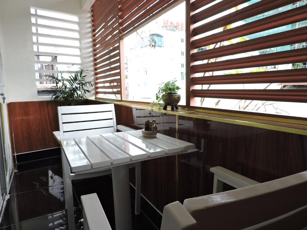 Chez Mimosa Corner - New address 90 Đe Tham photo