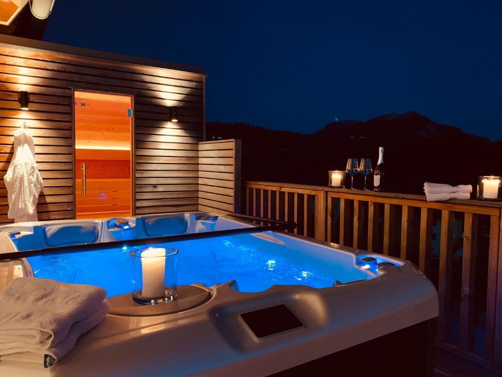 Die Tauplitz Lodges - Penthouse Grimming D7-1 by AA Holiday Homes - 2
