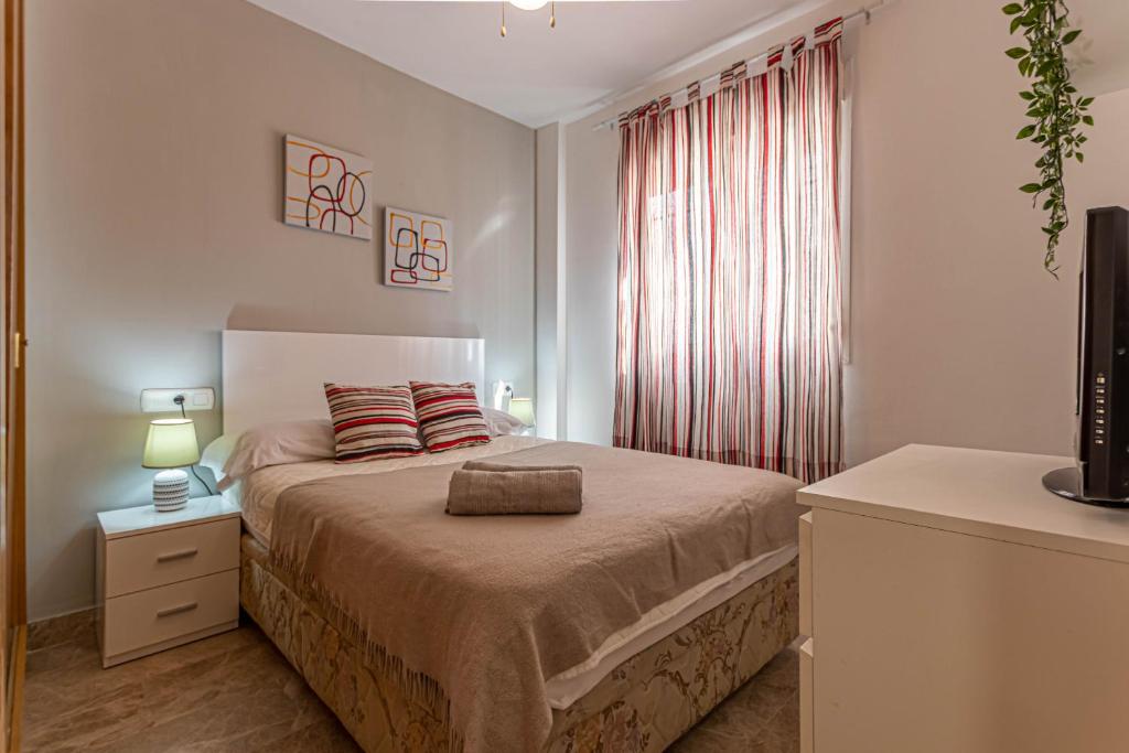 797 Holiday Rentals- Duplex para 7 en la carihuela a 1 min de la playa - 4