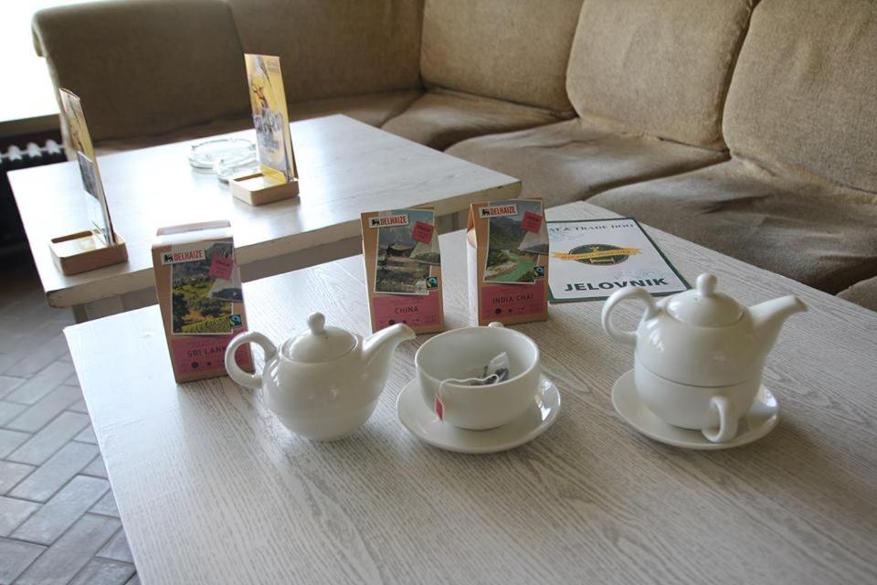 Restoran sa prenocistem Zitiste photo