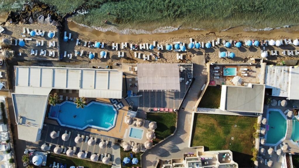 Theo Star Beach Hotel photo