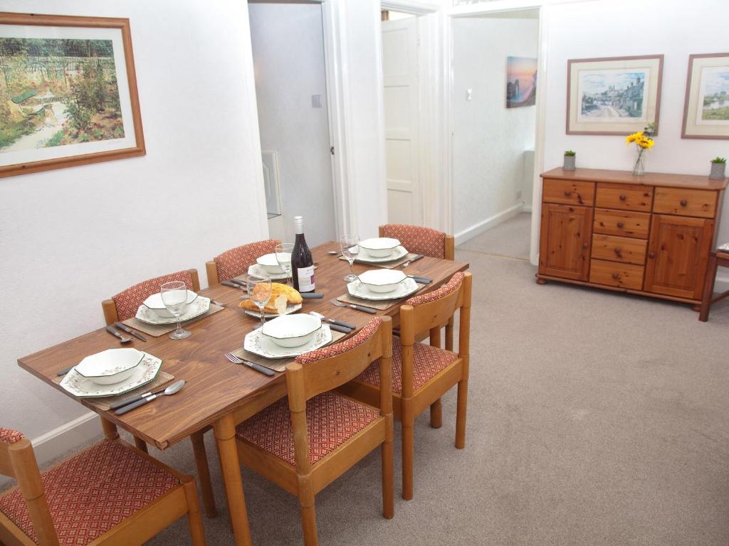Weymouth Bay Apartment B photo 4
