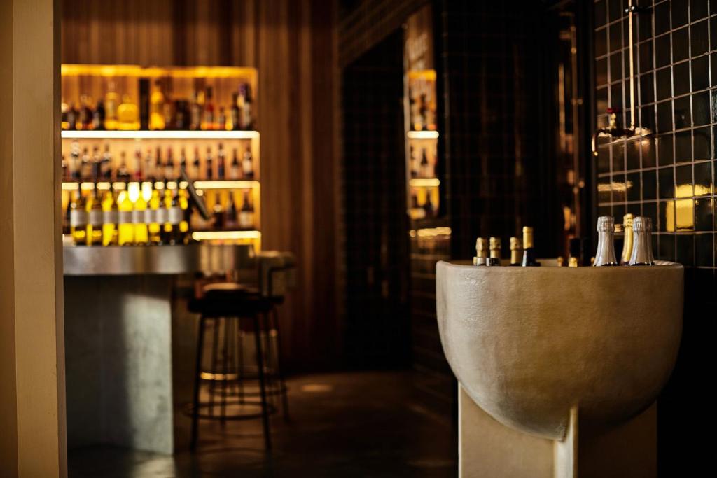 Bar/lounge
