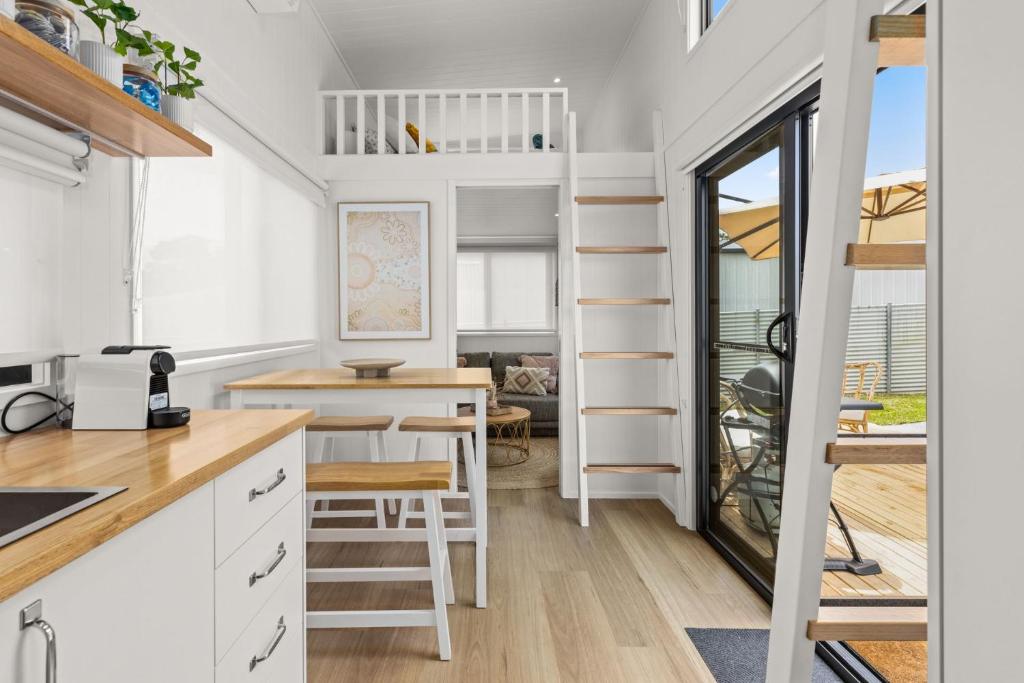 Husky Tiny Home by Experience Jervis Bay, Huskisson