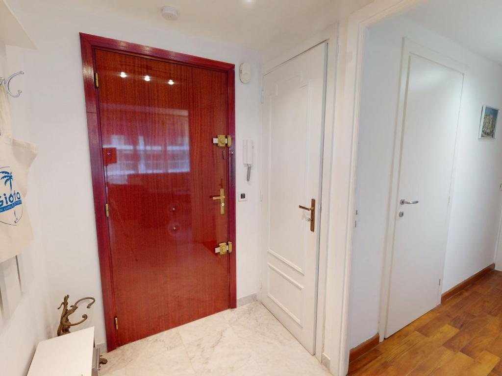 Grand 2 pièces climatisé avec terrasse et garage privé près de la mer - FR-1-196-311 - 5