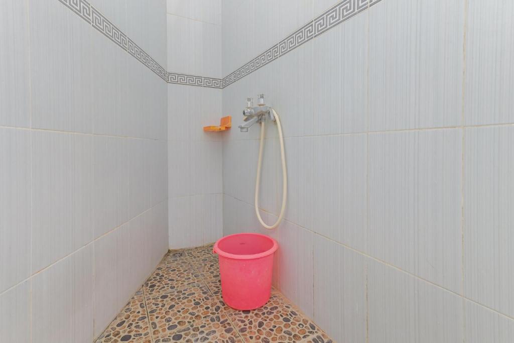 OYO 414 Loji Rejo Guest House photo