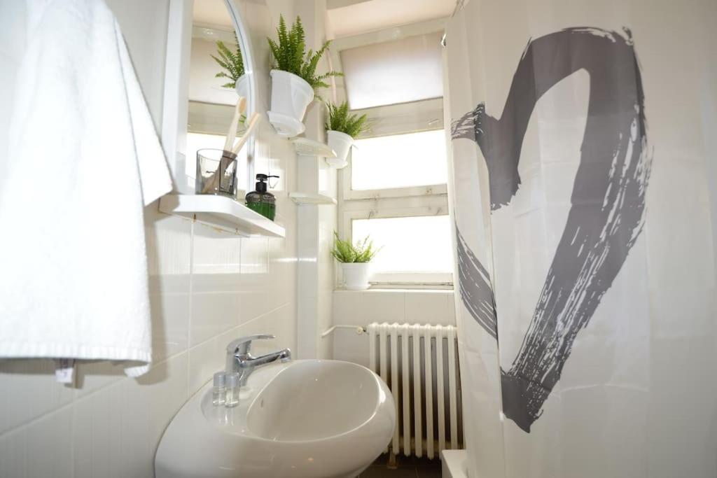 Pavla Papa Studio - Bright & central photo